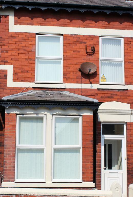Villa Charles Street à Blackpool Extérieur photo
